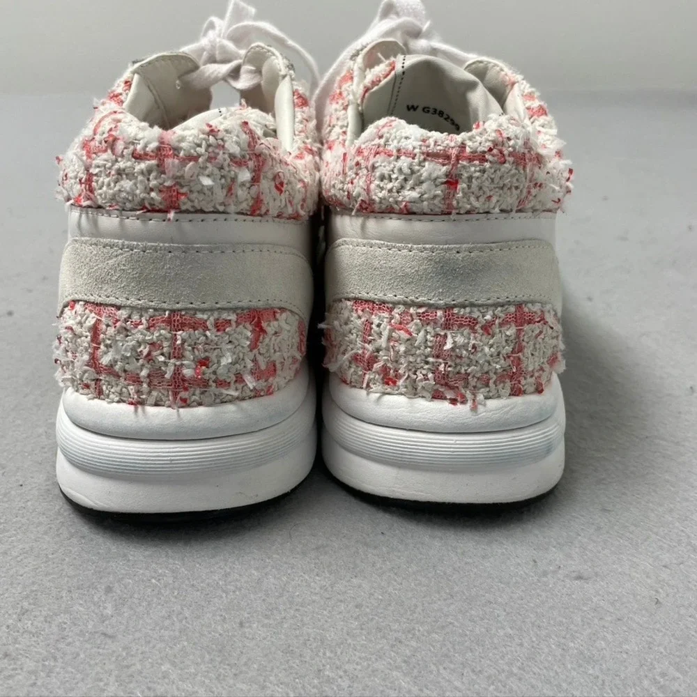Chanel Tweed Leather Suede Sneakers Womens 39 White‎ Pink G38299 Low Top CC Logo